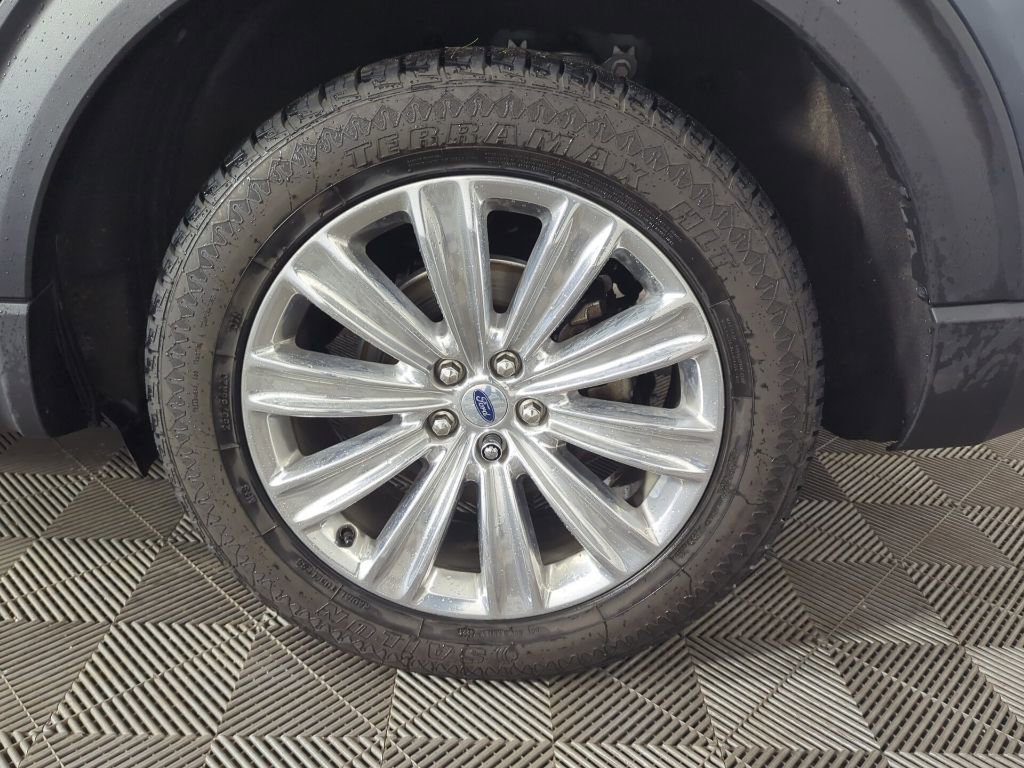 Used 2023 Ford Explorer Limited w/ Equipment Group 301A image 13