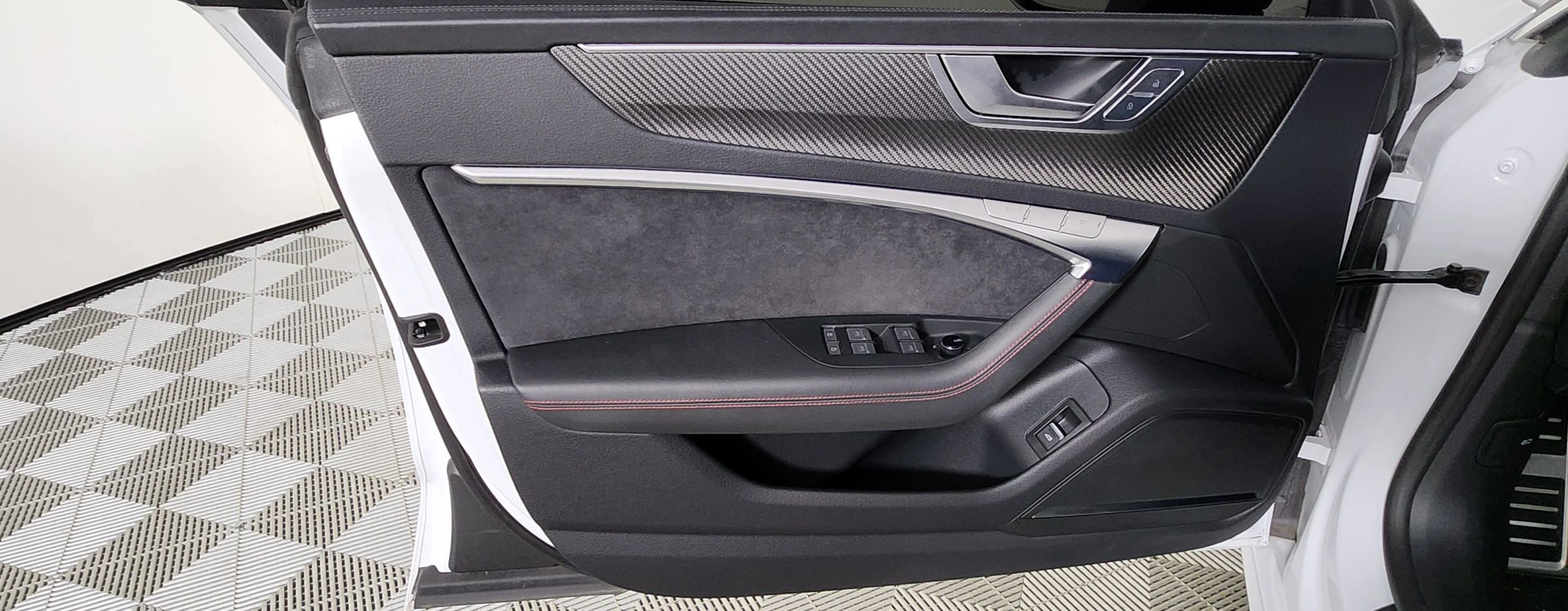 Used 2024 Audi S7 Prestige w/ Prestige Package image 9