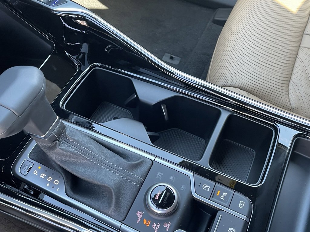 New 2026 Kia Sorento SX Prestige w/ Olive Brown Leather Package image 20