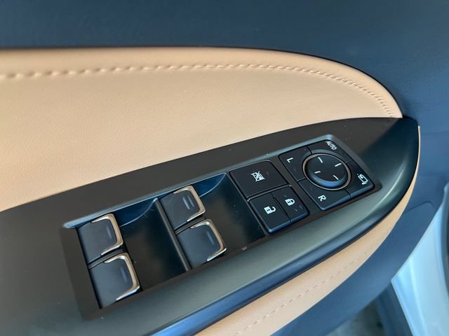 Used 2025 Lexus NX 250 FWD w/ Premium Package image 36