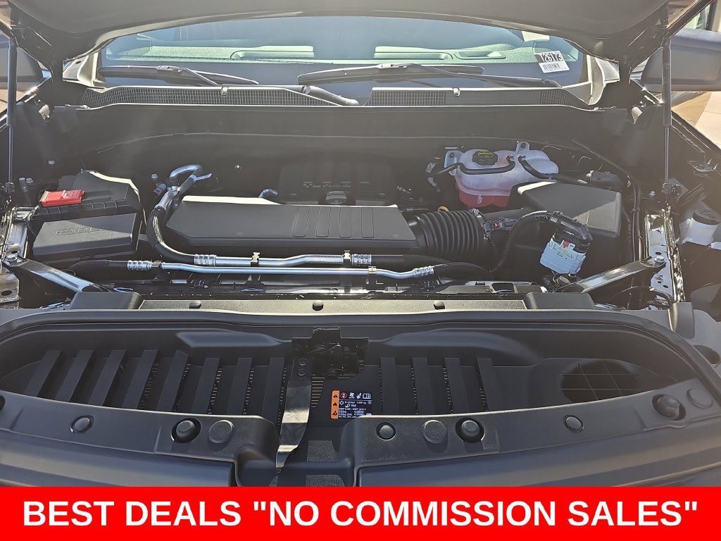 New 2026 Chevrolet Silverado 1500 Custom w/ LPO, Dark Essentials Package RWD image 31
