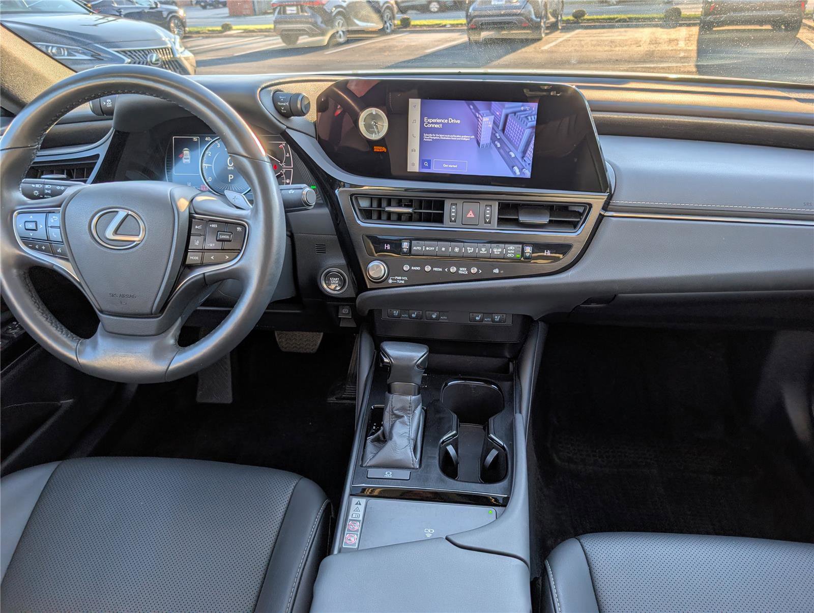 Certified 2023 Lexus ES 350 w/ Premium Package image 17