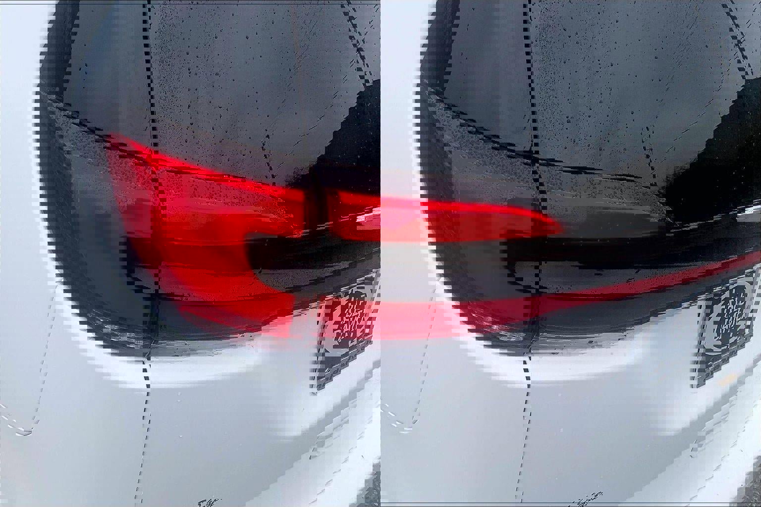 Used 2024 Chrysler Pacifica Touring-L image 28