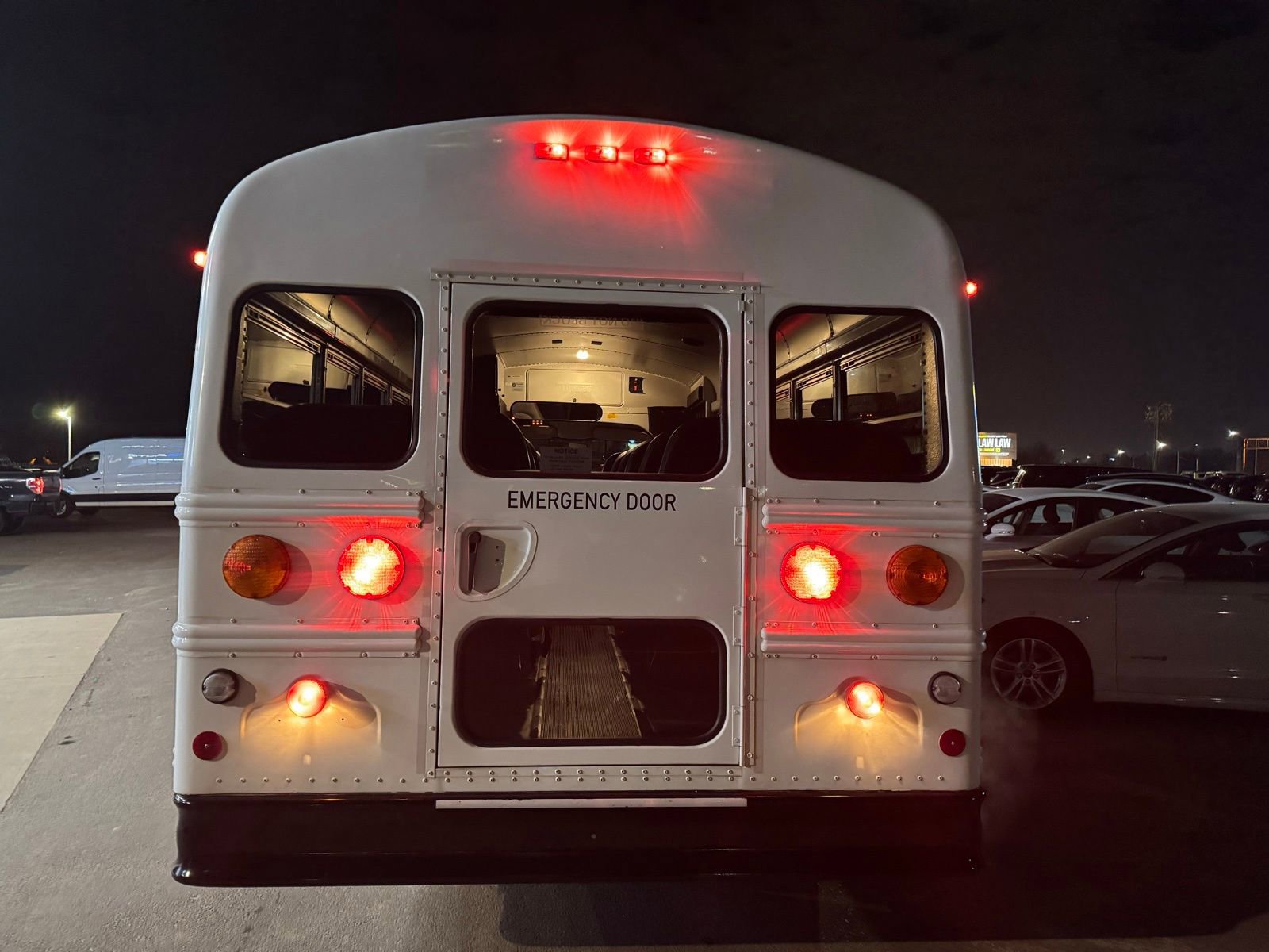 Used 2005 Chevrolet Express 3500 w/ School Bus Package image 10