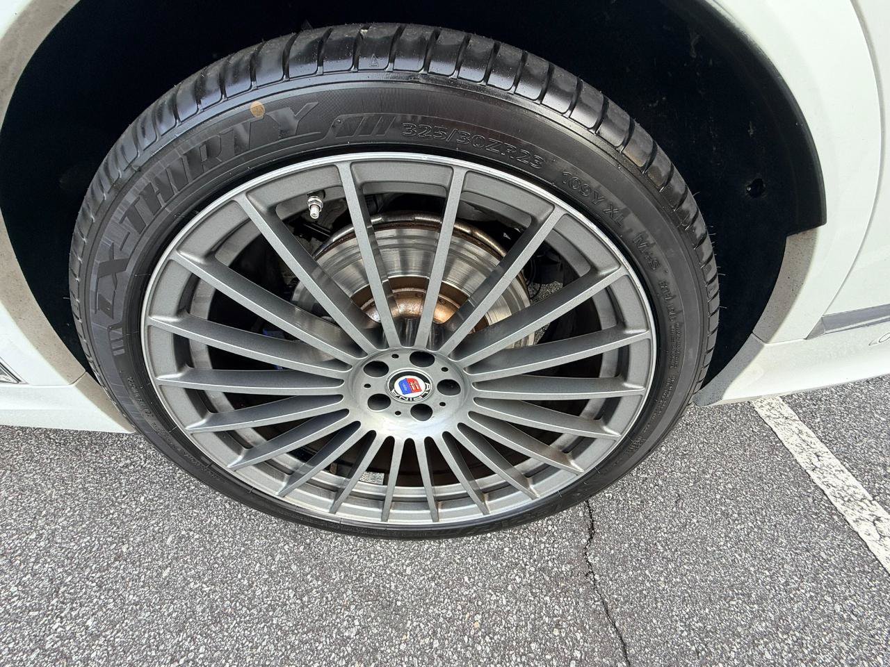 Used 2022 BMW ALPINA XB7 AWD/4WD image 44