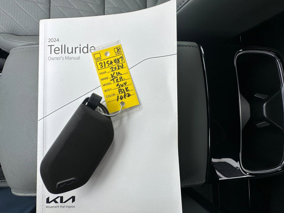 Used 2024 Kia Telluride SX Prestige X-Pro image 38