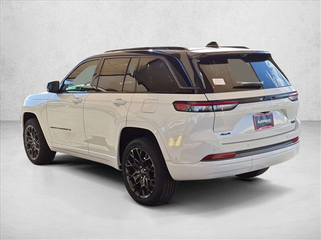New 2027 Jeep Grand Cherokee Summit AWD/4WD image 9