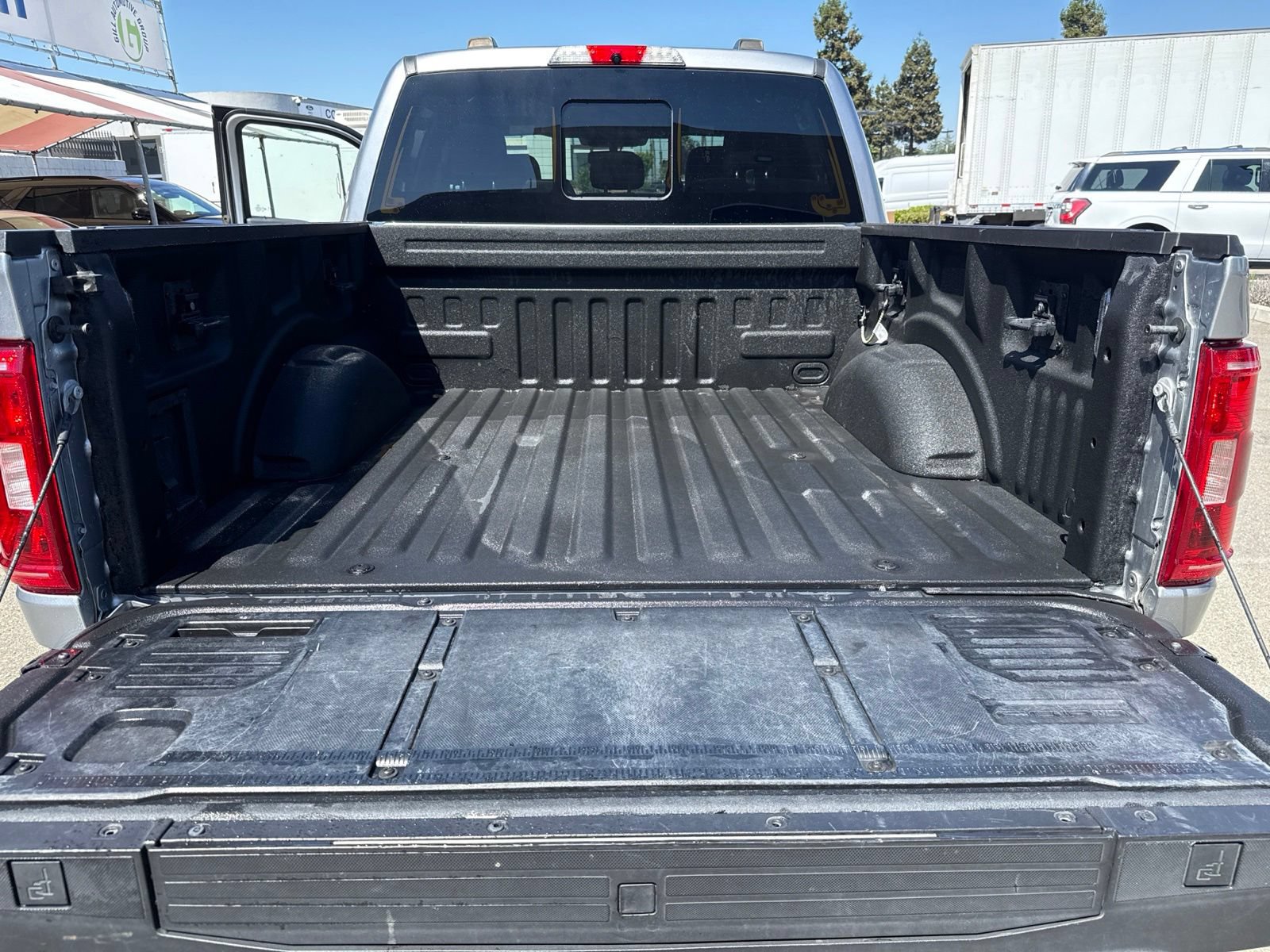 Certified 2022 Ford F150 XLT w/ Equipment Group 302A High AWD/4WD image 16