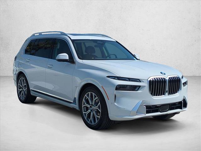 New 2026 BMW X7 xDrive40i w/ Premium Package AWD/4WD image 7