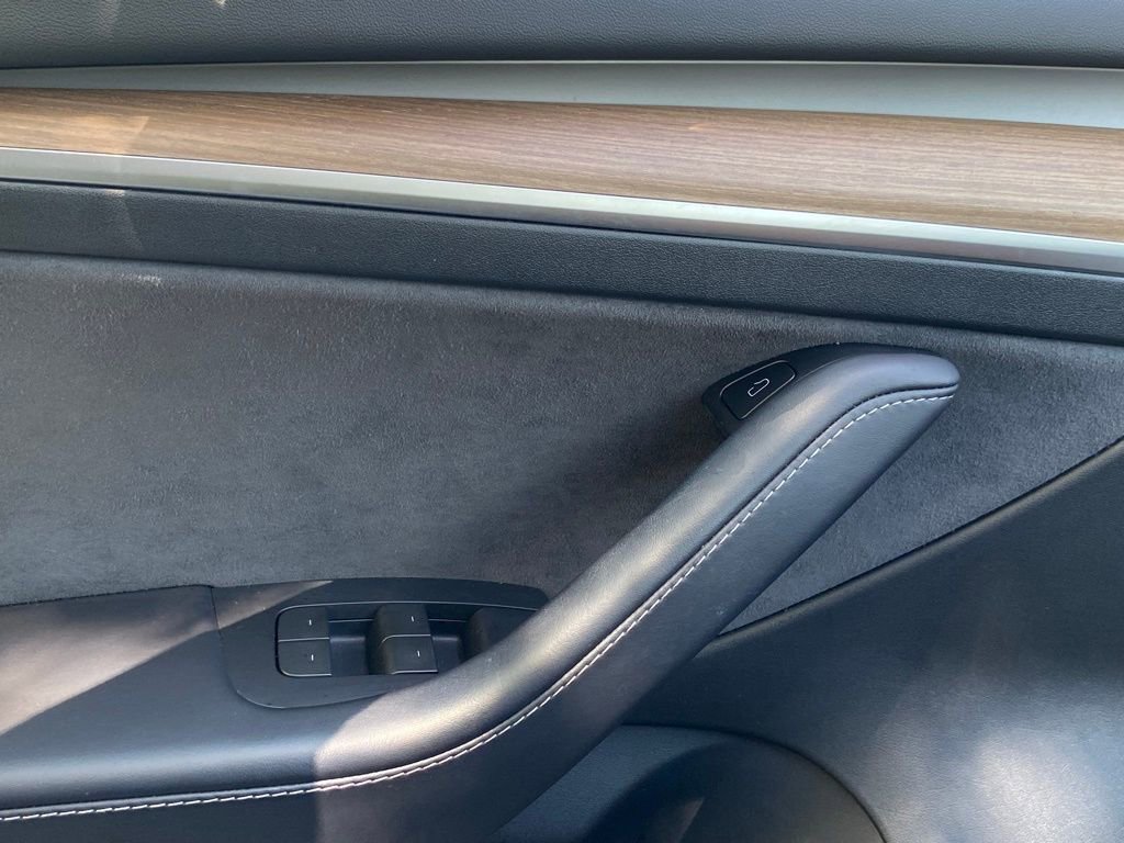 Used 2023 Tesla Model 3 Performance AWD/4WD image 19