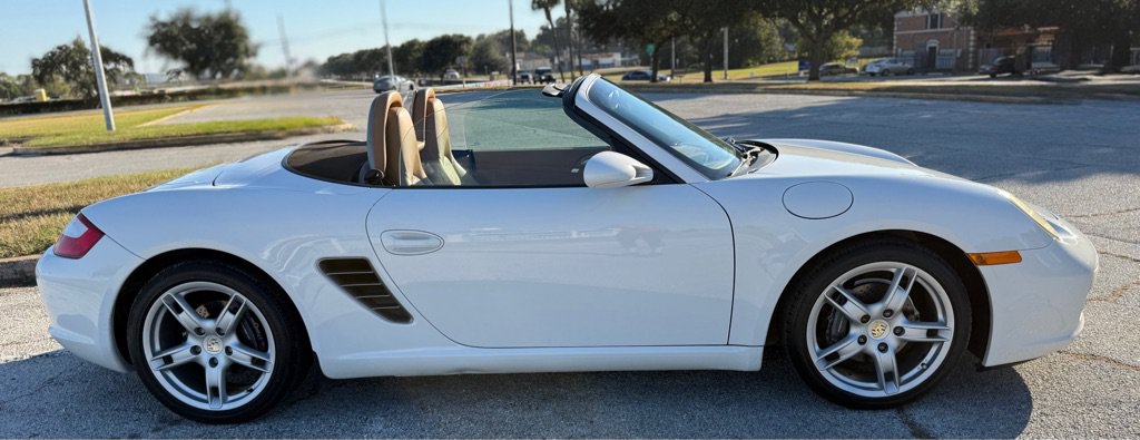 Used 2006 Porsche Boxster RWD image 4