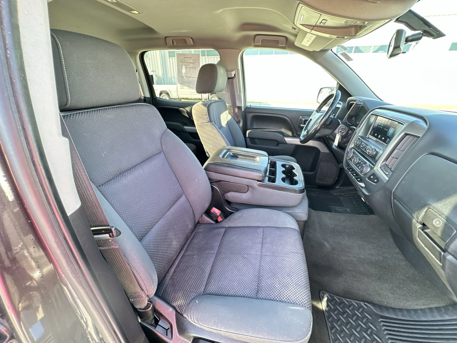 Used 2015 Chevrolet Silverado 1500 LT w/ All Star Edition AWD/4WD image 25