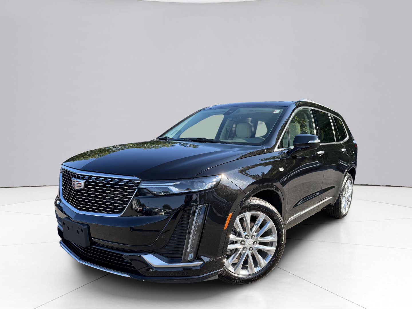 Used 2024 Cadillac XT6 Premium Luxury w/ LPO, Floor Liner Package AWD/4WD image 1