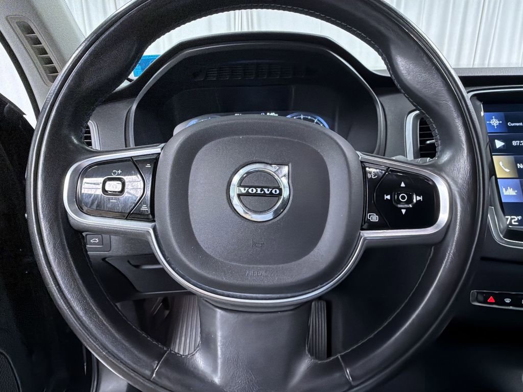 Used 2020 Volvo XC90 T6 Momentum image 15