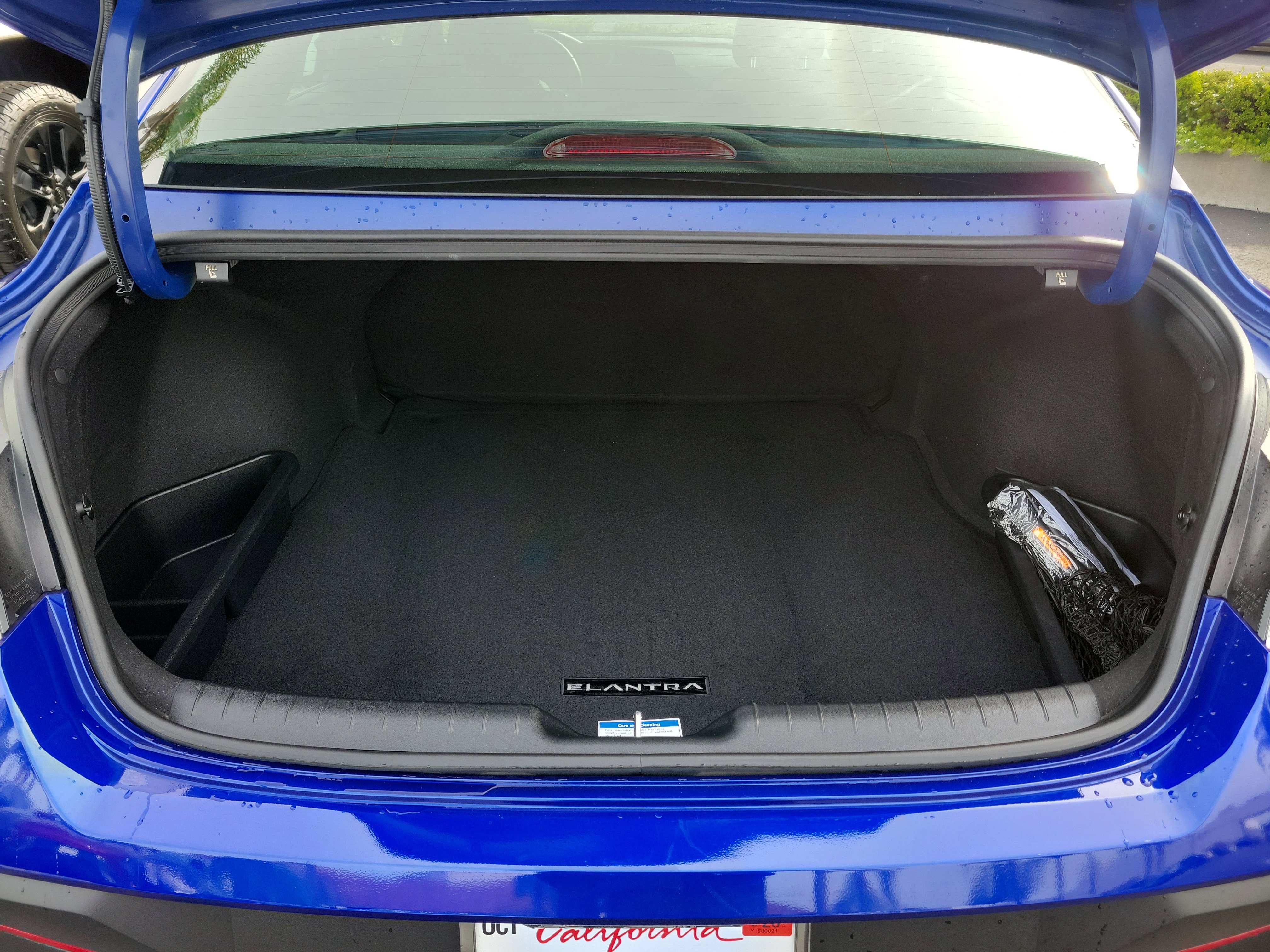 Certified 2025 Hyundai Elantra Sport image 28