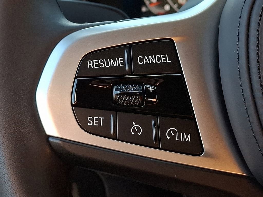 Used 2025 BMW Z4 M40i w/ Edition image 15