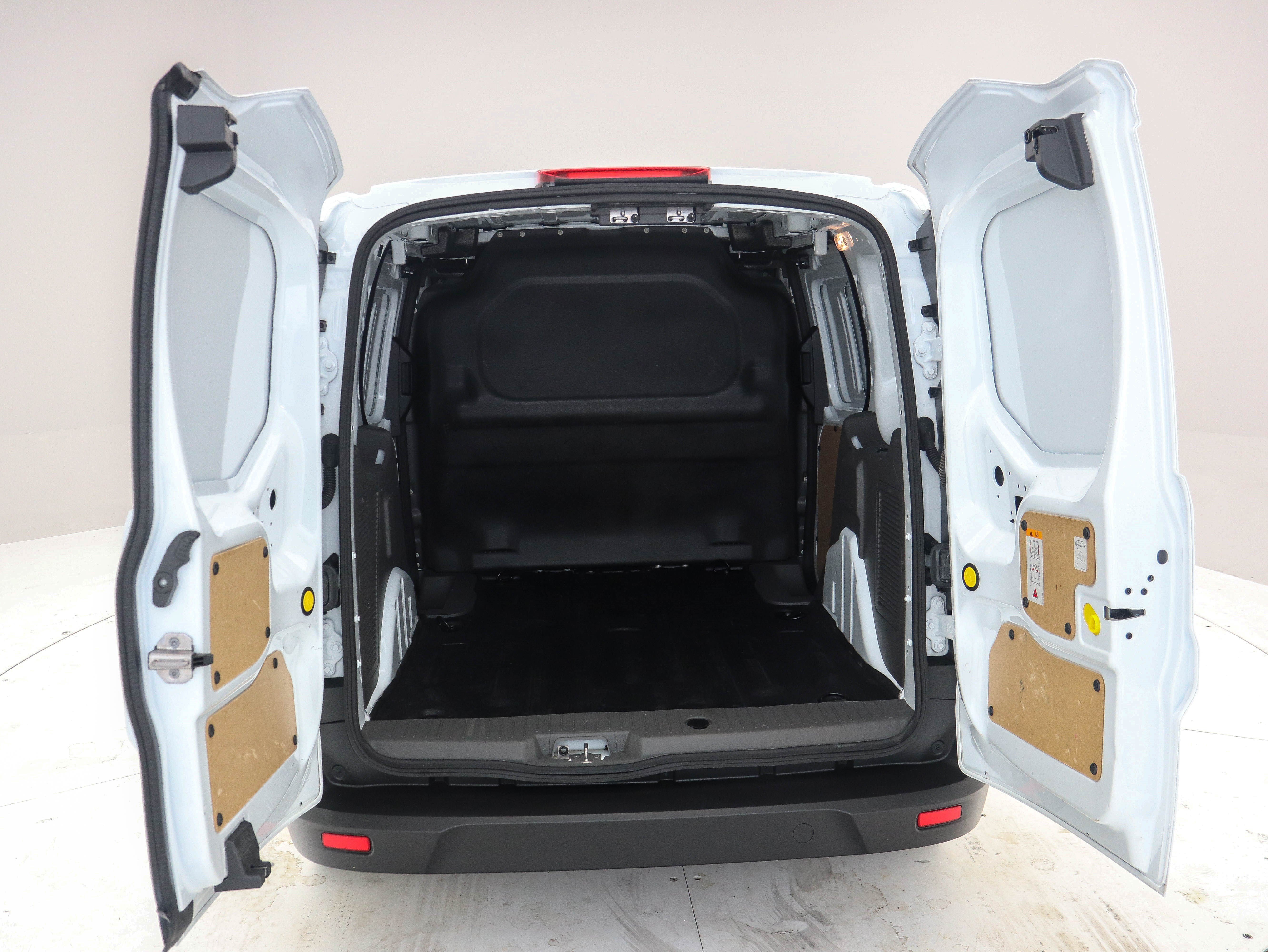 Used 2023 Ford Transit Connect XL FWD image 11