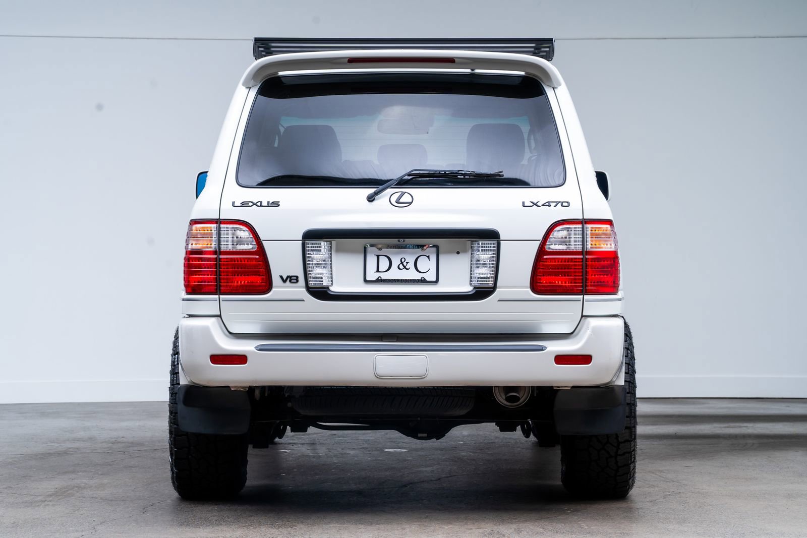 Used 2004 Lexus LX 470 4WD image 5