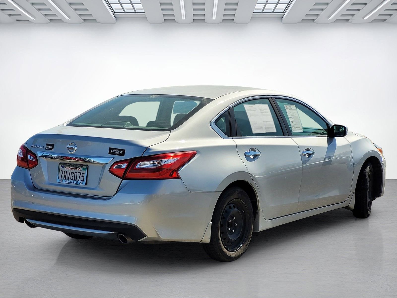 Used 2016 Nissan Altima 2.5 S w/ Power Driver Seat Package image 11