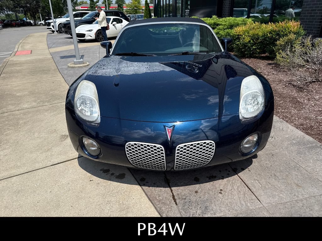 Used 2007 Pontiac Solstice Convertible w/ Premium Package RWD image 12