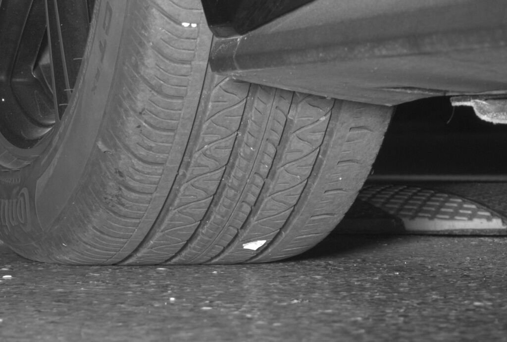 Used 2025 Ford Mustang Premium RWD image 39