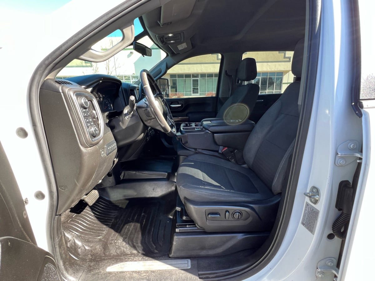 Used 2022 Chevrolet Silverado 3500 LT w/ Convenience Package AWD/4WD image 18