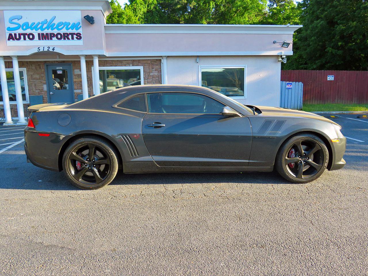Used 2015 Chevrolet Camaro SS w/ RS Package RWD image 6