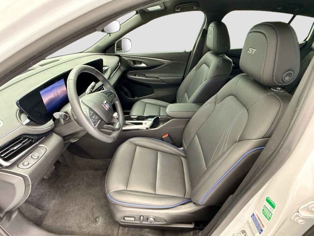 Used 2024 Buick Envista Sport Touring w/ Convenience I Package image 17