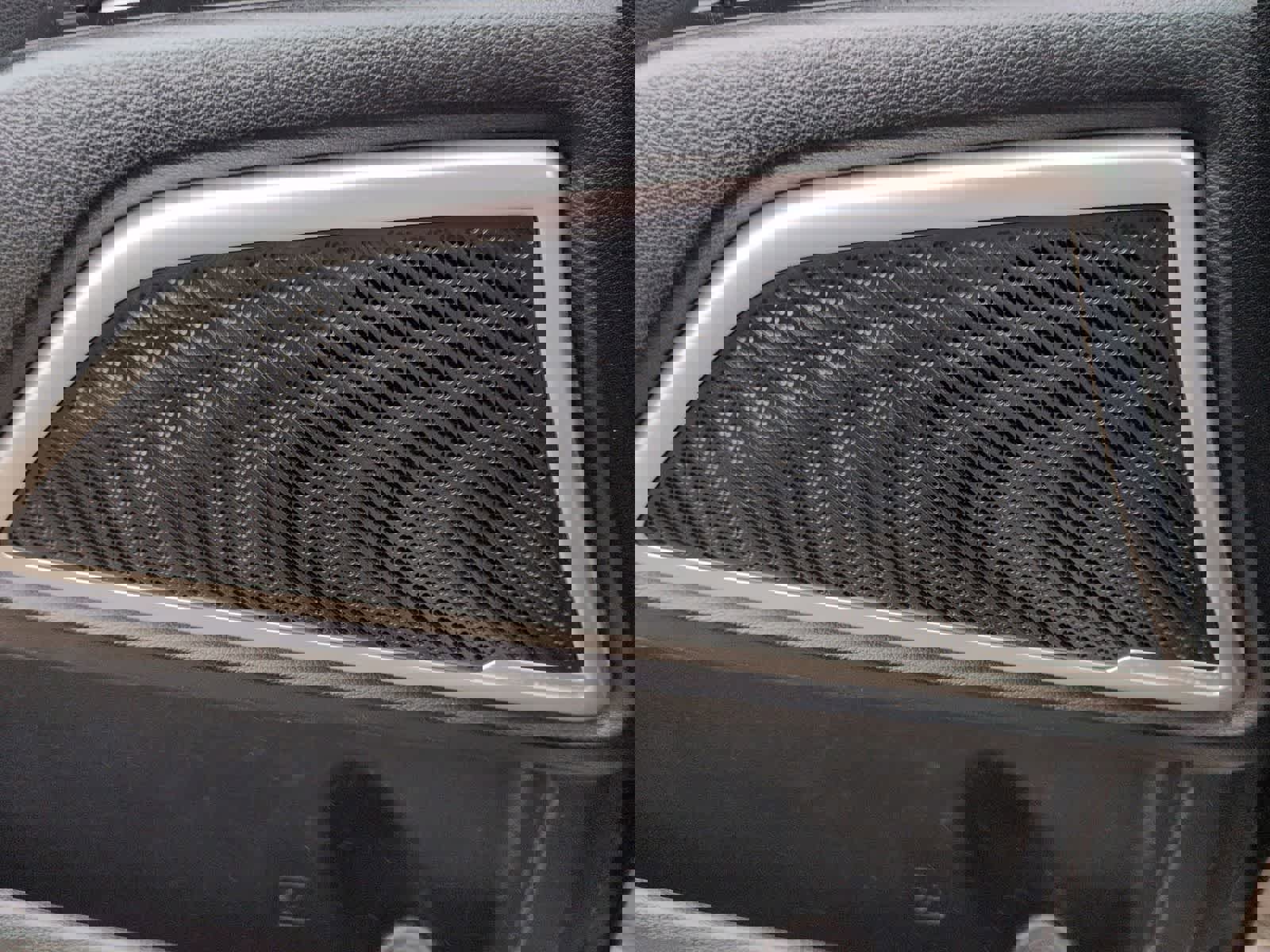 Used 2020 Kia Telluride S image 29