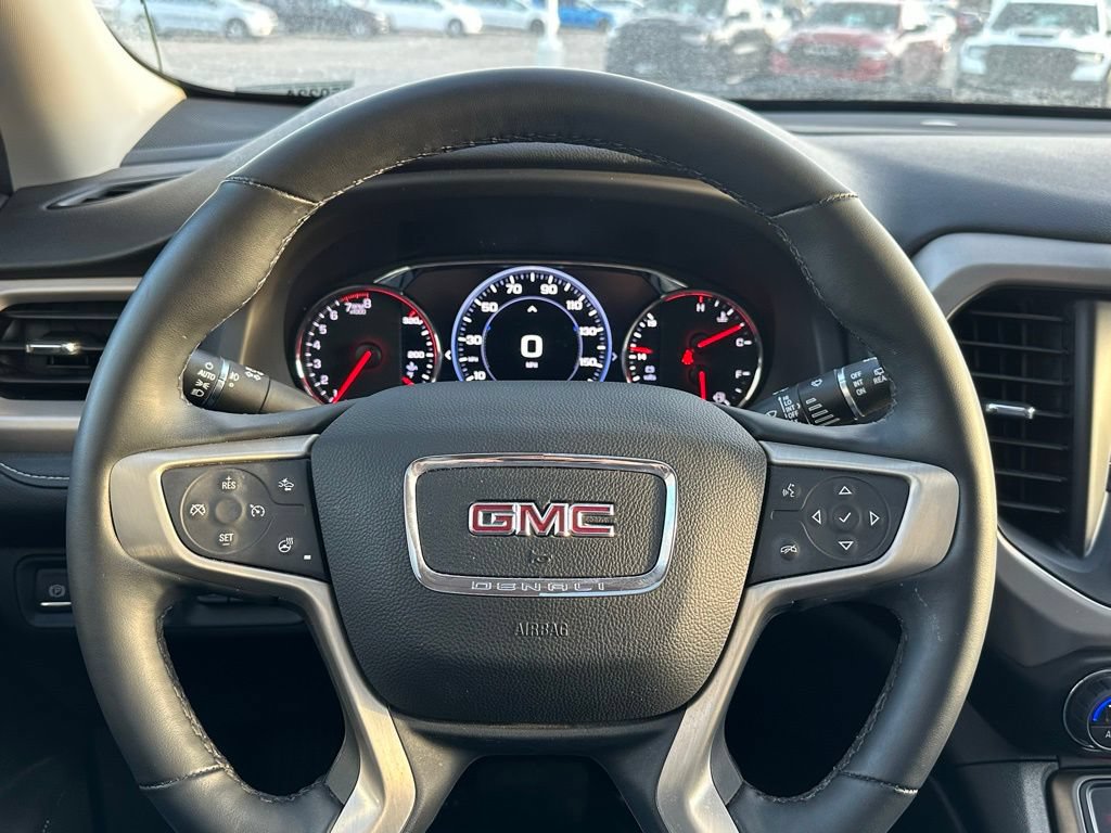 Used 2023 GMC Acadia Denali w/ Denali Ultimate Package AWD/4WD image 33
