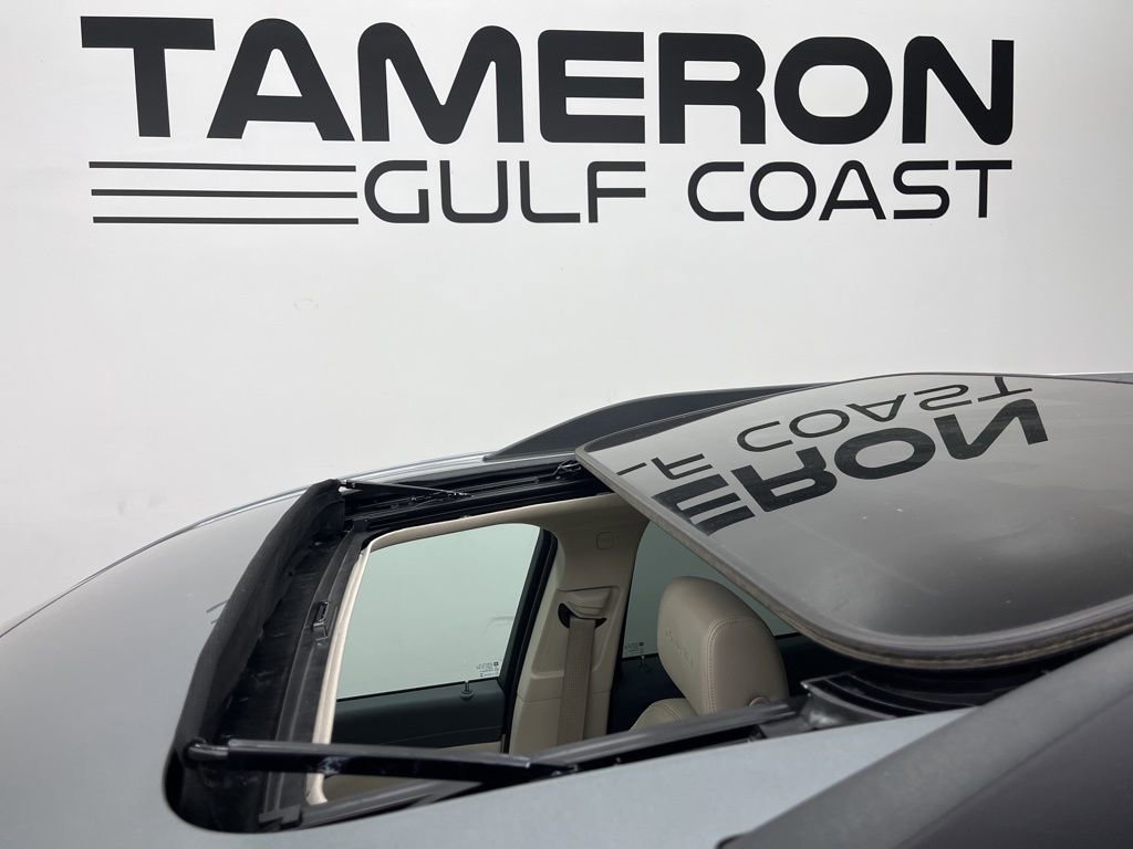 Used 2023 GMC Acadia Denali w/ Denali Ultimate Package image 17