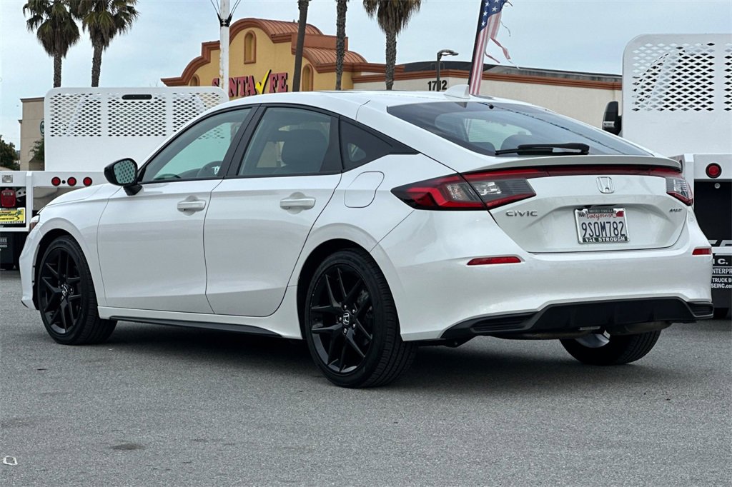 Used 2025 Honda Civic Sport image 5