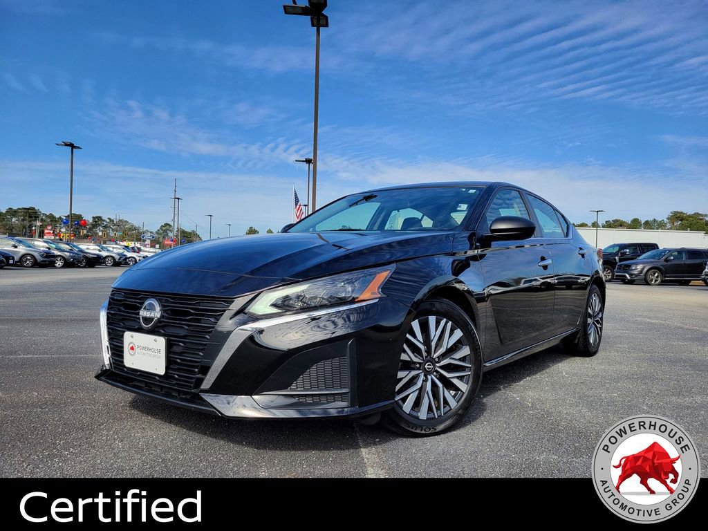 Used 2024 Nissan Altima 2.5 SV image 1