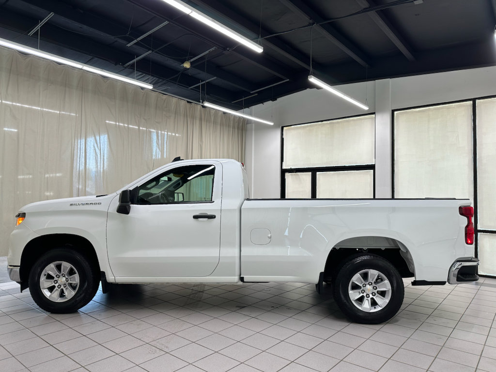 Used 2025 Chevrolet Silverado 1500 W/T RWD image 11
