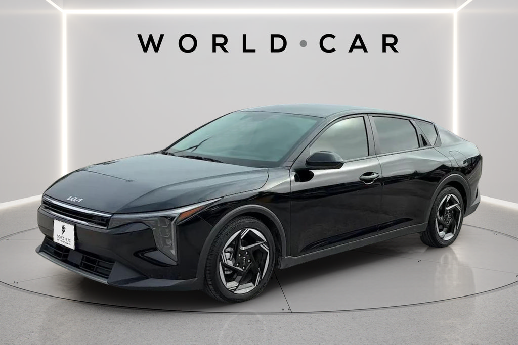 Certified 2025 Kia K4 EX FWD image 7