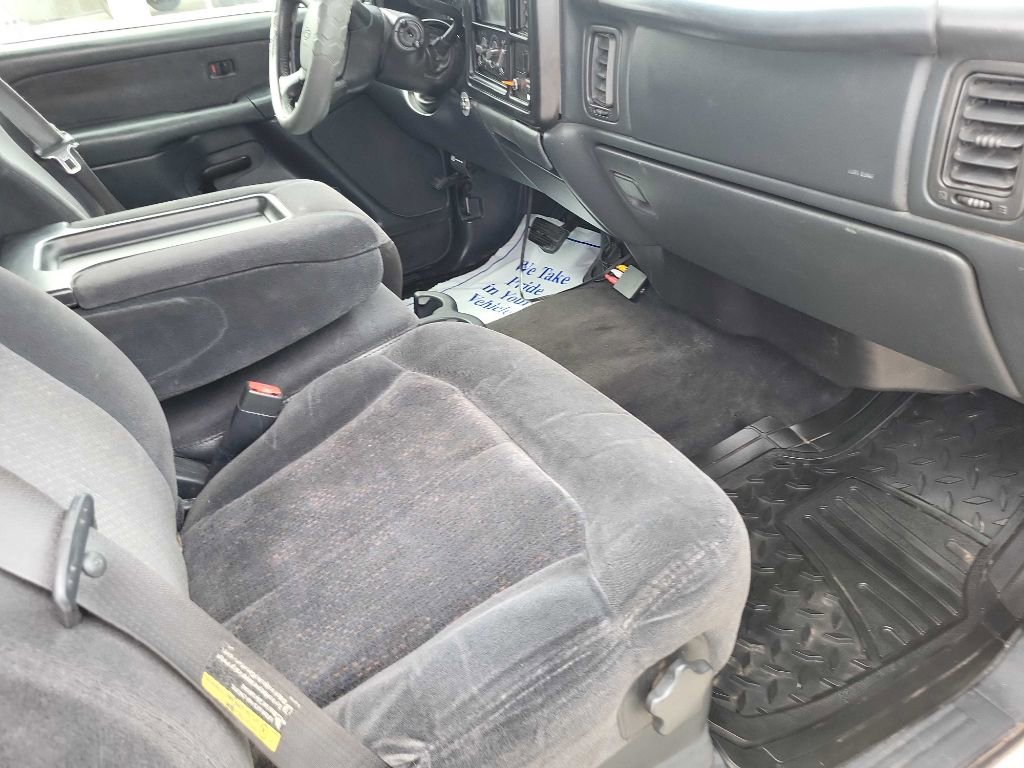 Used 2001 Chevrolet Silverado 1500 LS w/ Off-Road Chassis Pkg AWD/4WD image 19