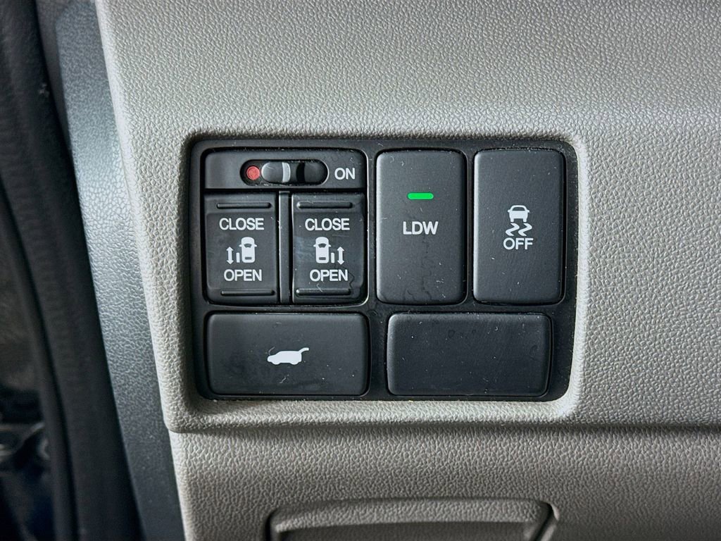 Used 2017 Honda Odyssey EX-L image 10