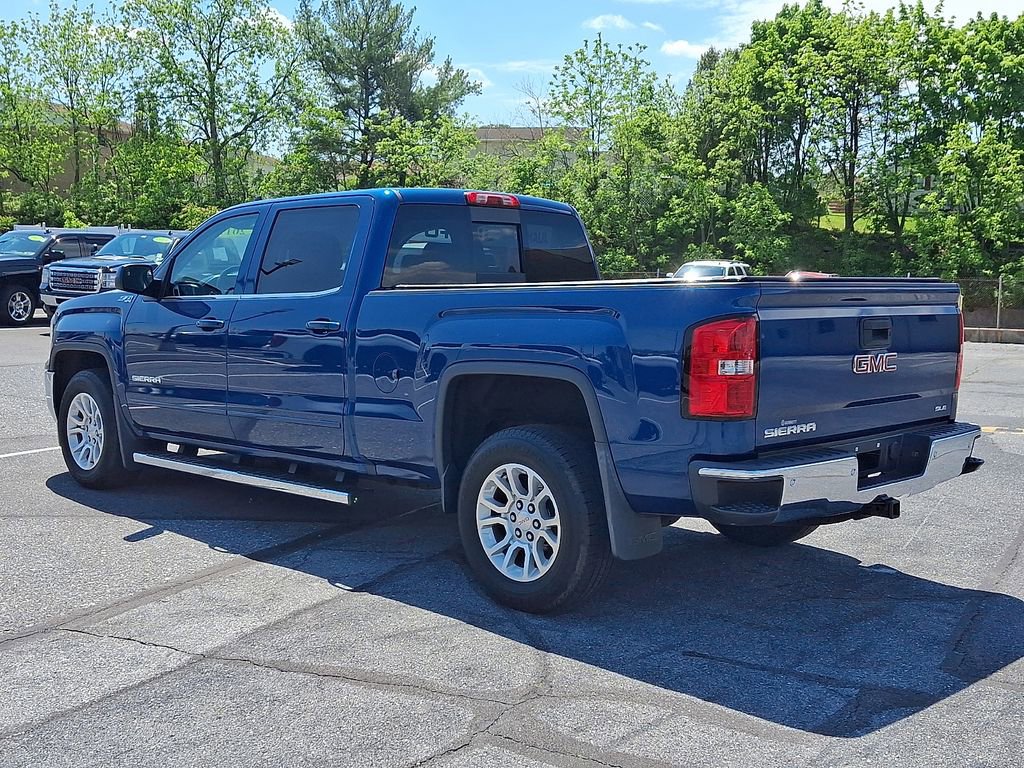 Used 2017 GMC Sierra 1500 SLE w/ SLE Value Package AWD/4WD image 4