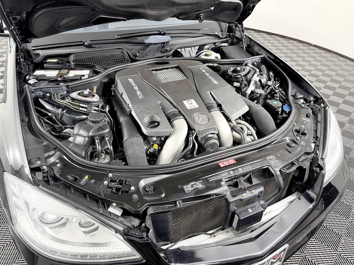 Used 2012 Mercedes-Benz S 63 AMG image 24