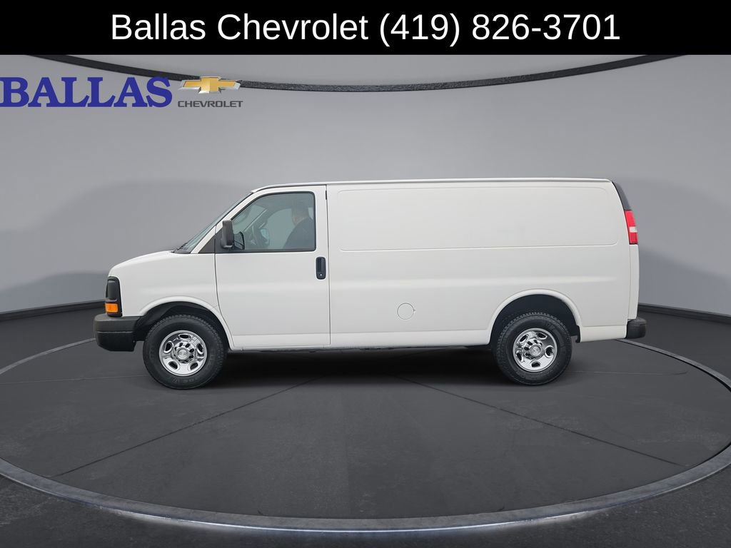Certified 2016 Chevrolet Express 2500 image 5