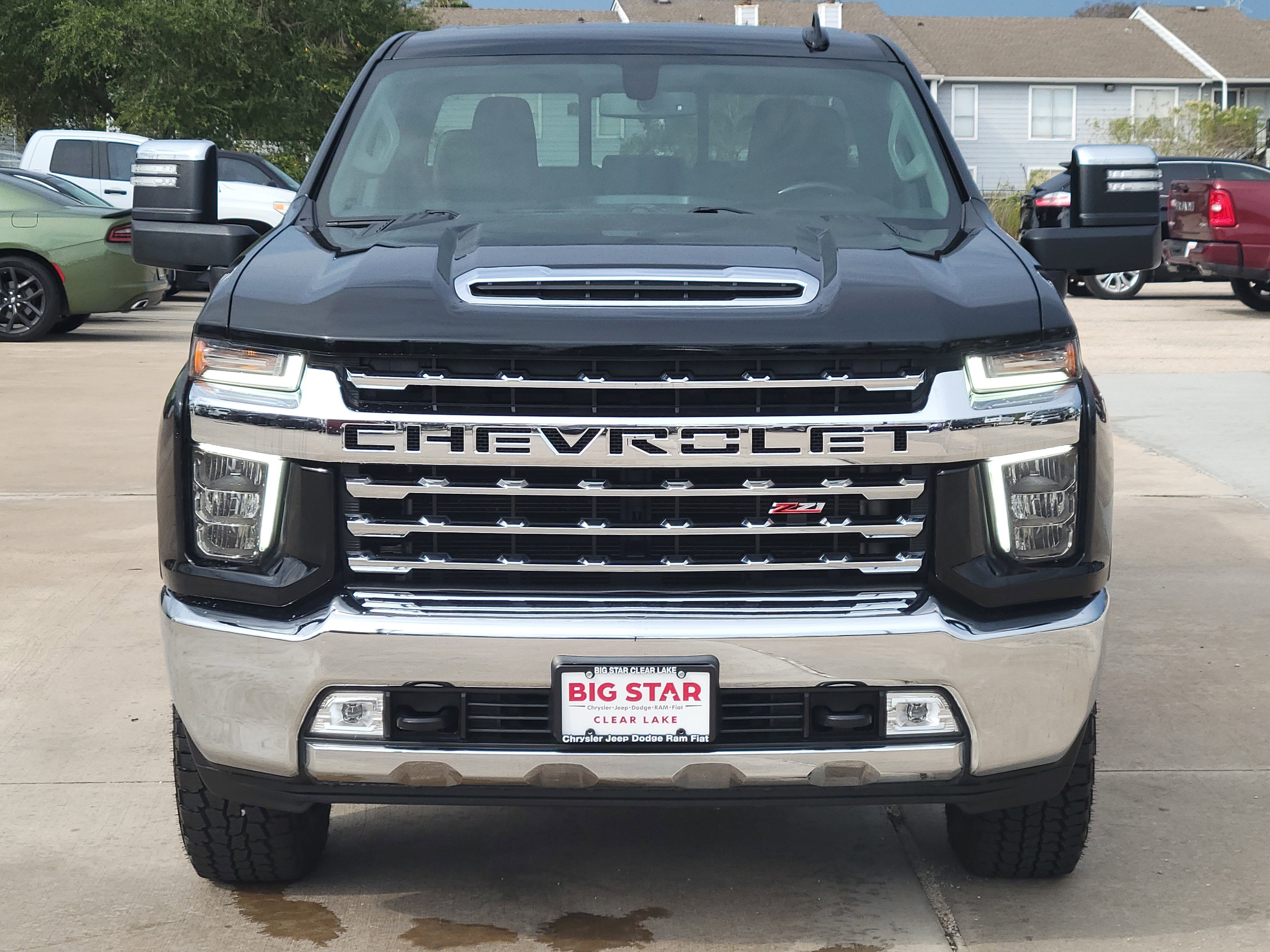 Used 2022 Chevrolet Silverado 2500 LTZ w/ LTZ Convenience Package image 8