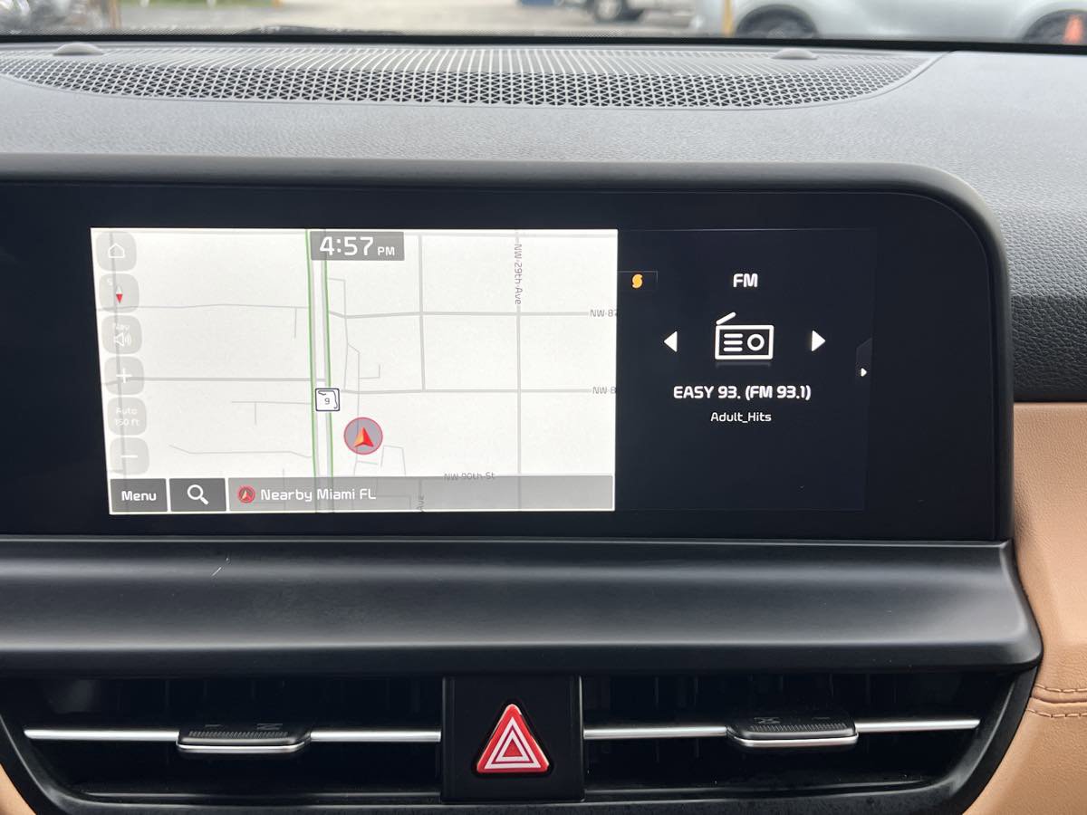 Used 2024 Kia Seltos SX image 18