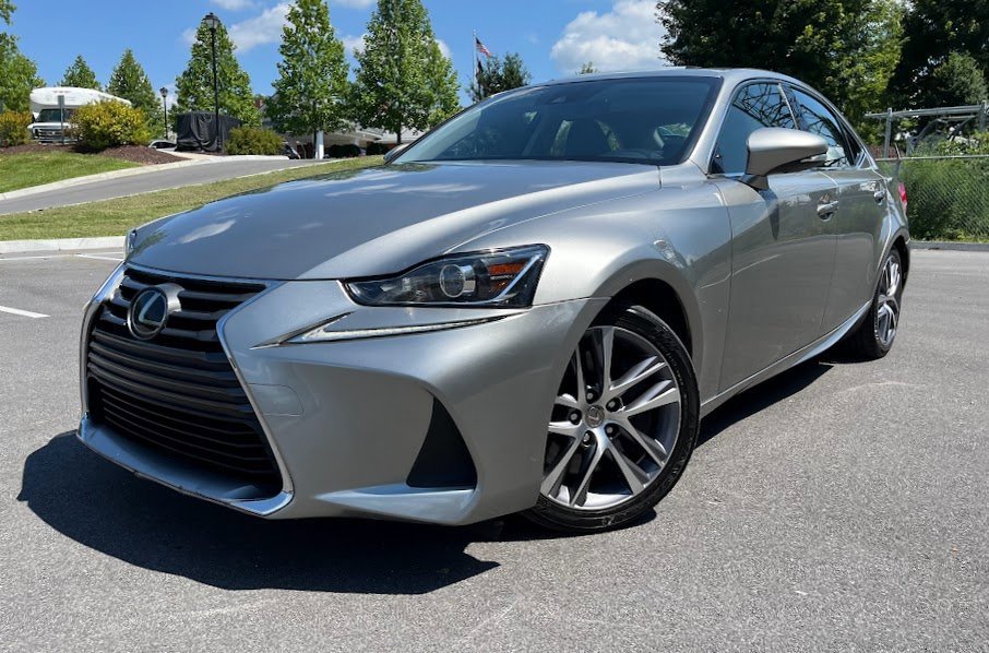 Used 2019 Lexus IS 300 image 1