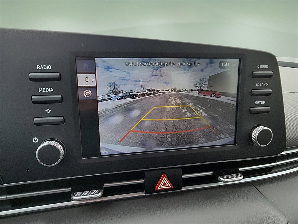 Used 2025 Hyundai Elantra Sport image 26