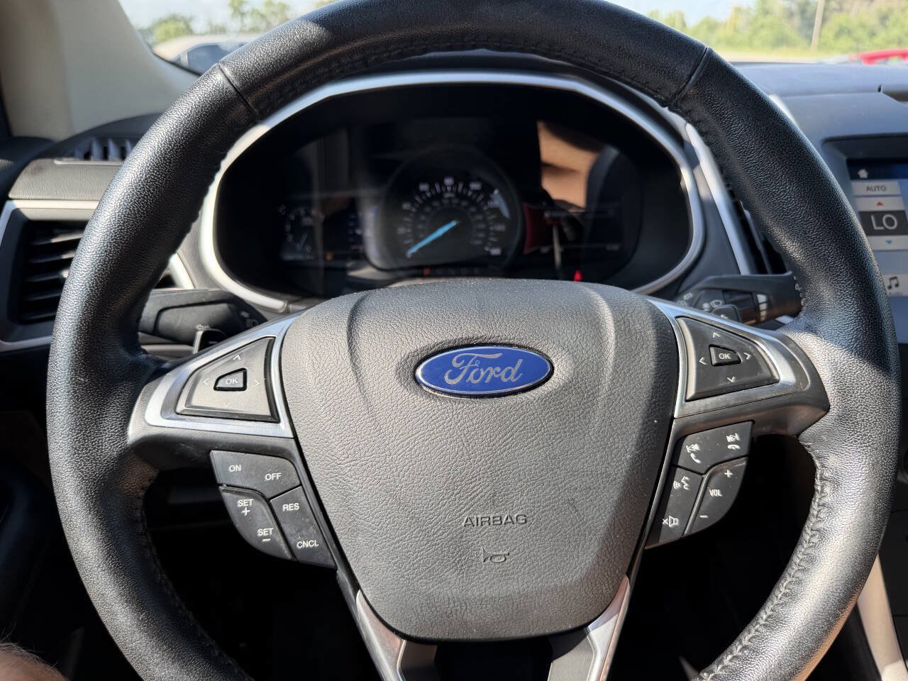 Used 2016 Ford Edge SEL w/ Equipment Group 201A AWD/4WD image 20