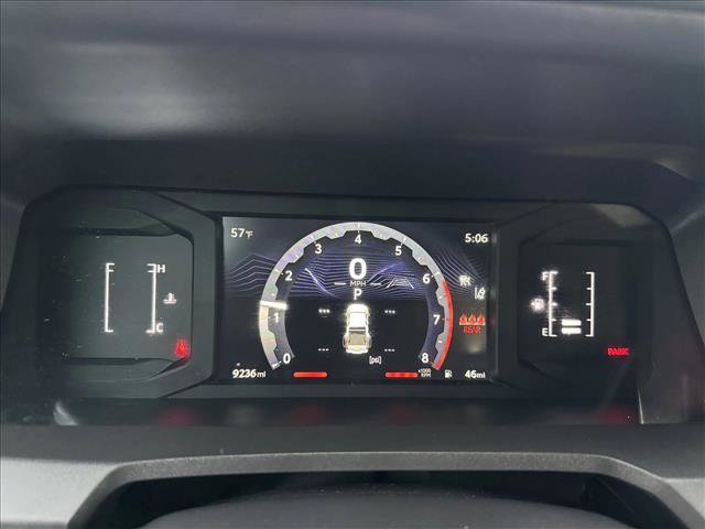 Certified 2025 Toyota Tacoma SR5 AWD/4WD image 12