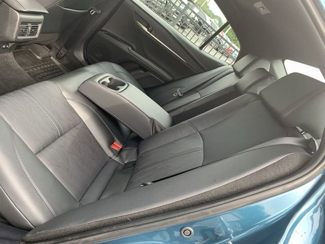 Used 2025 Toyota Camry XSE w/ Premium Plus Package FWD image 10