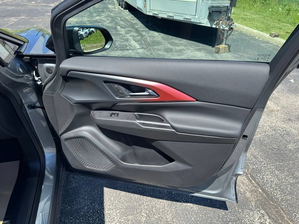New 2026 Chevrolet Equinox EV RS FWD image 19