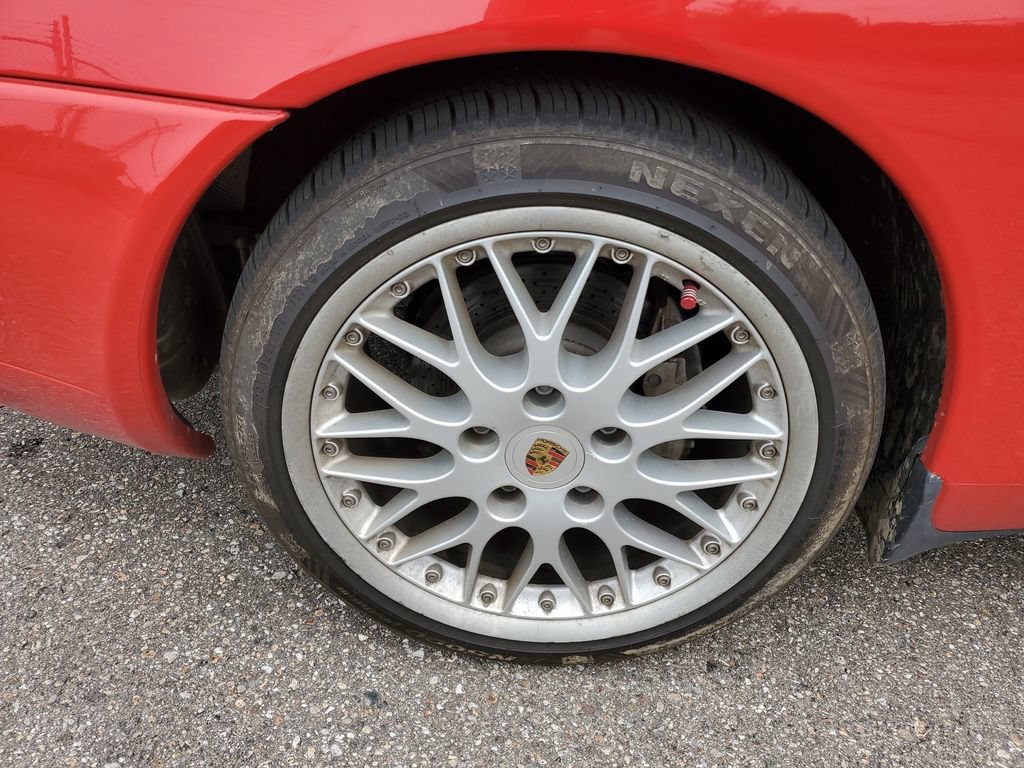 Used 2001 Porsche 911 Carrera RWD image 24