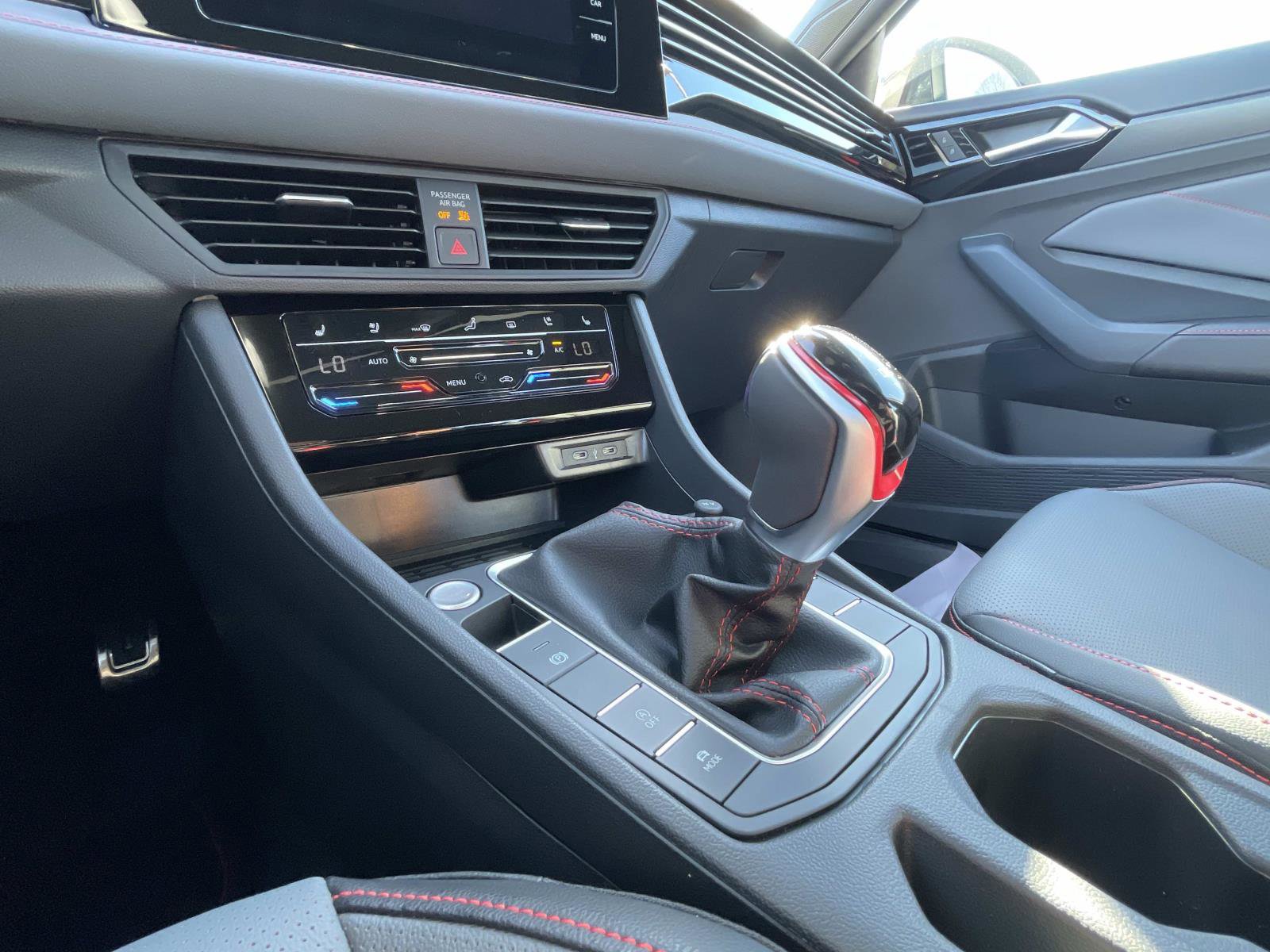 New 2026 Volkswagen Jetta GLI Autobahn FWD image 30